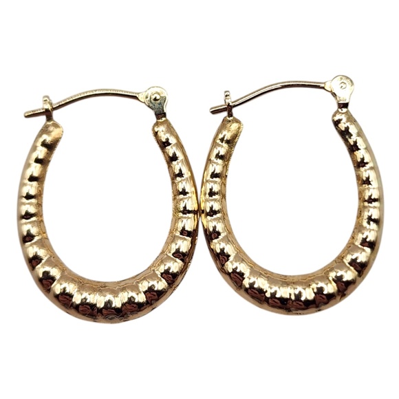 14 Karat Yellow Gold Shrimp Oval Hoop Earrings #20486 - Picture 1 of 7